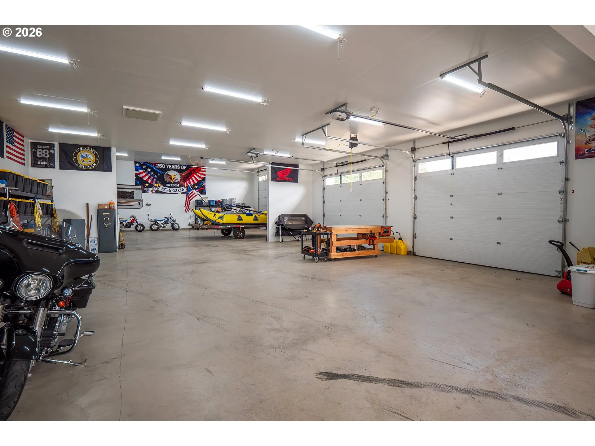 Shop-Finished