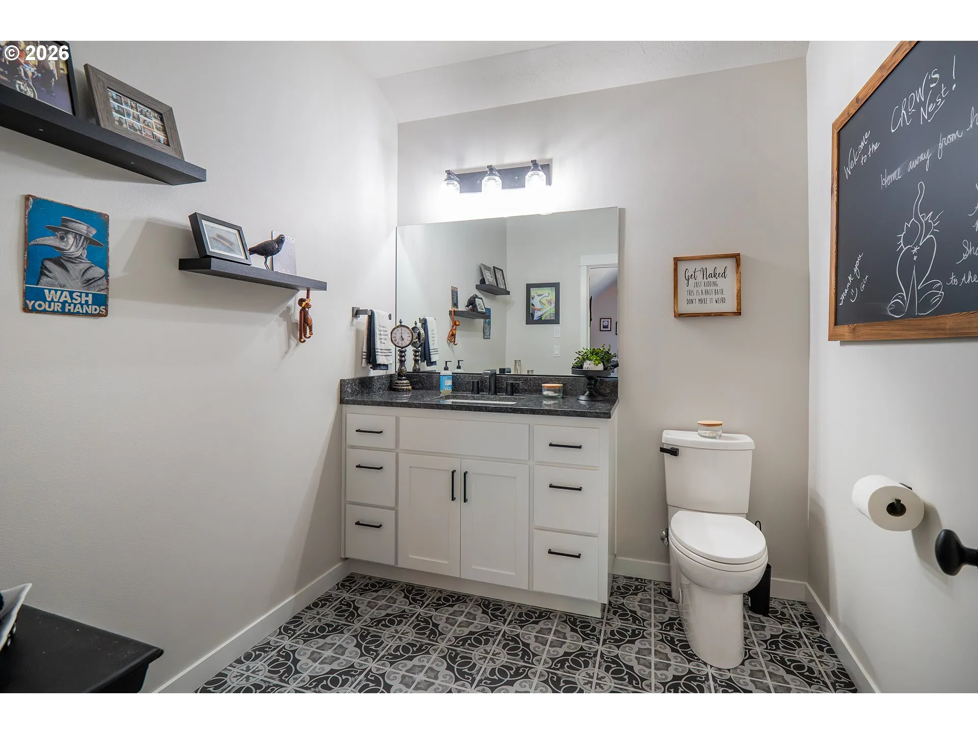 Bathroom-Upper