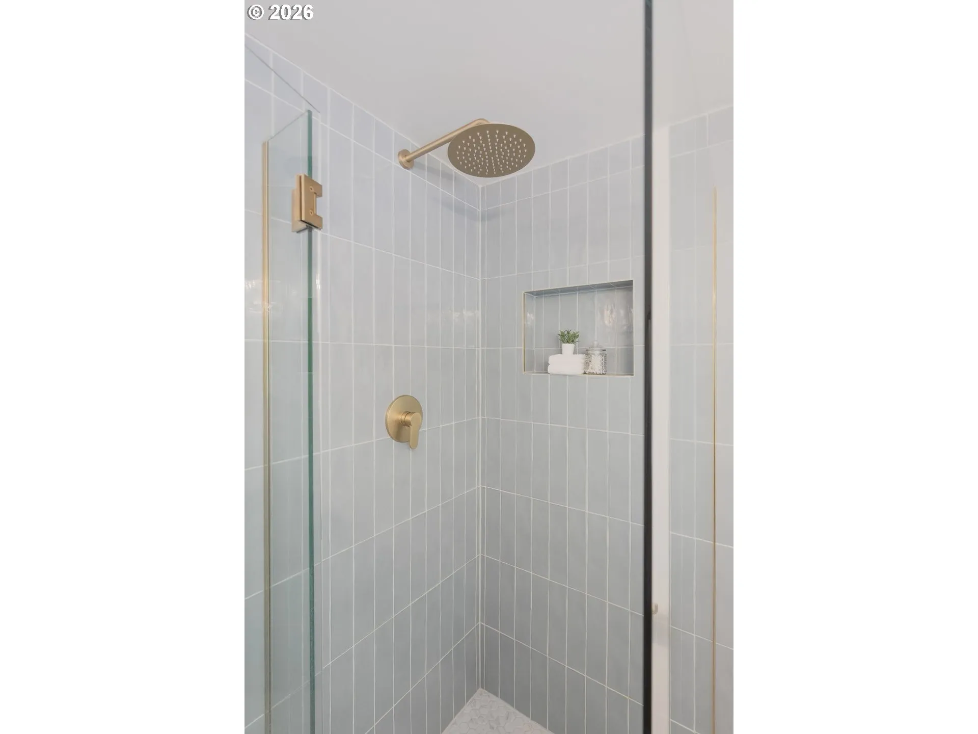 Bathroom-Upper