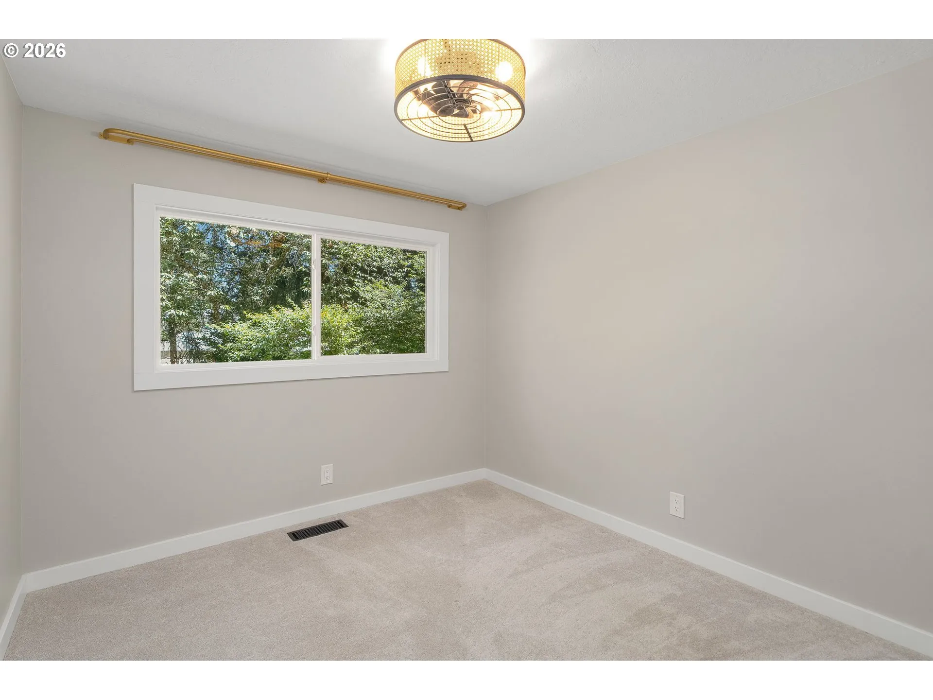 Bedroom-Upper