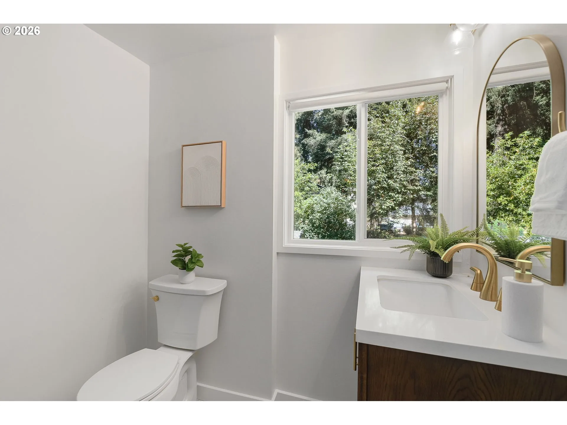 Bathroom-Upper