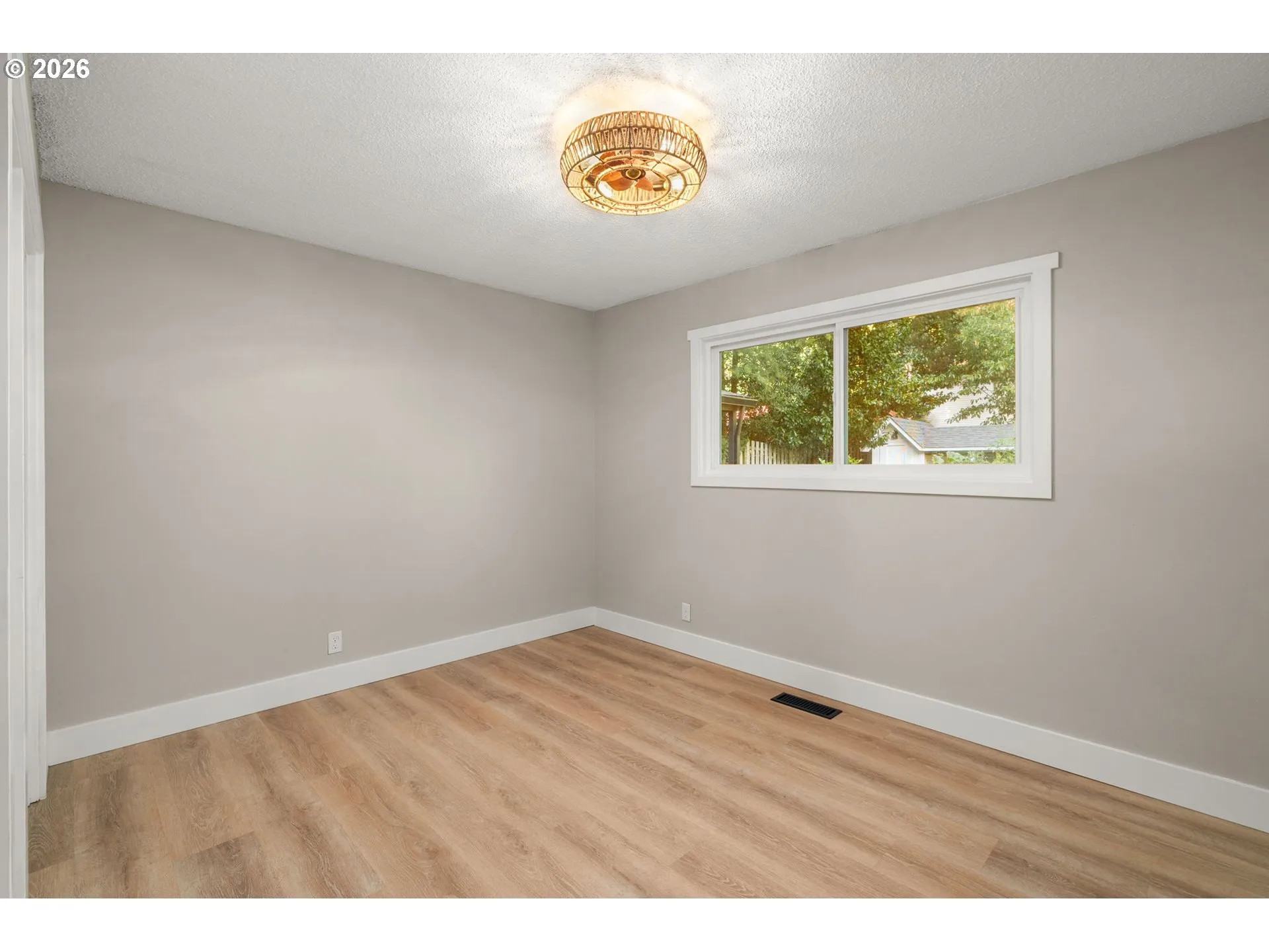 Bedroom-Main