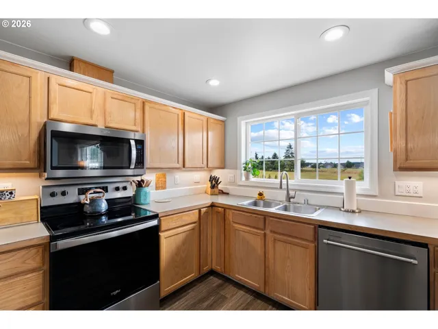 Kitchen/Outside