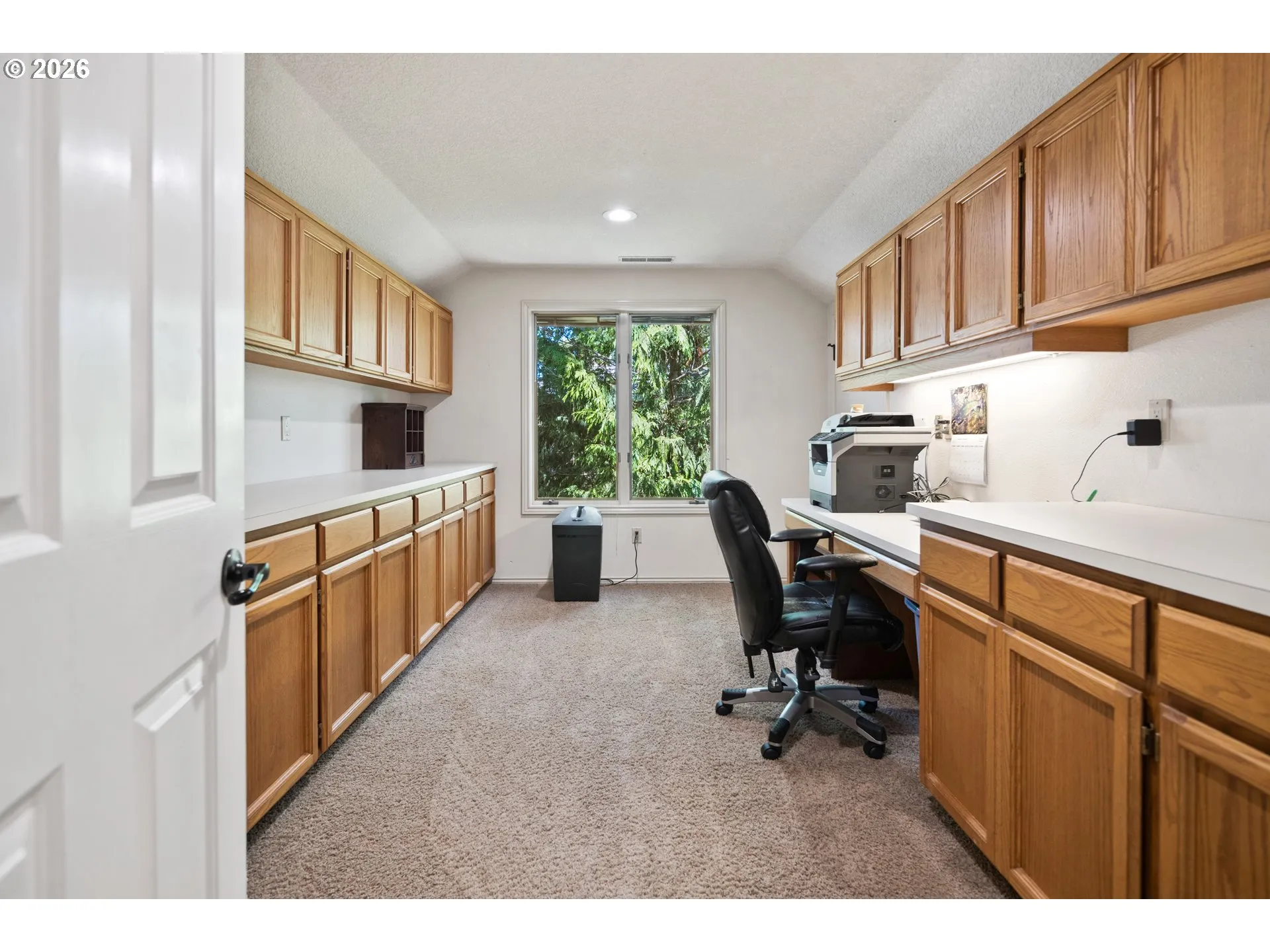 Den/Office-Upper