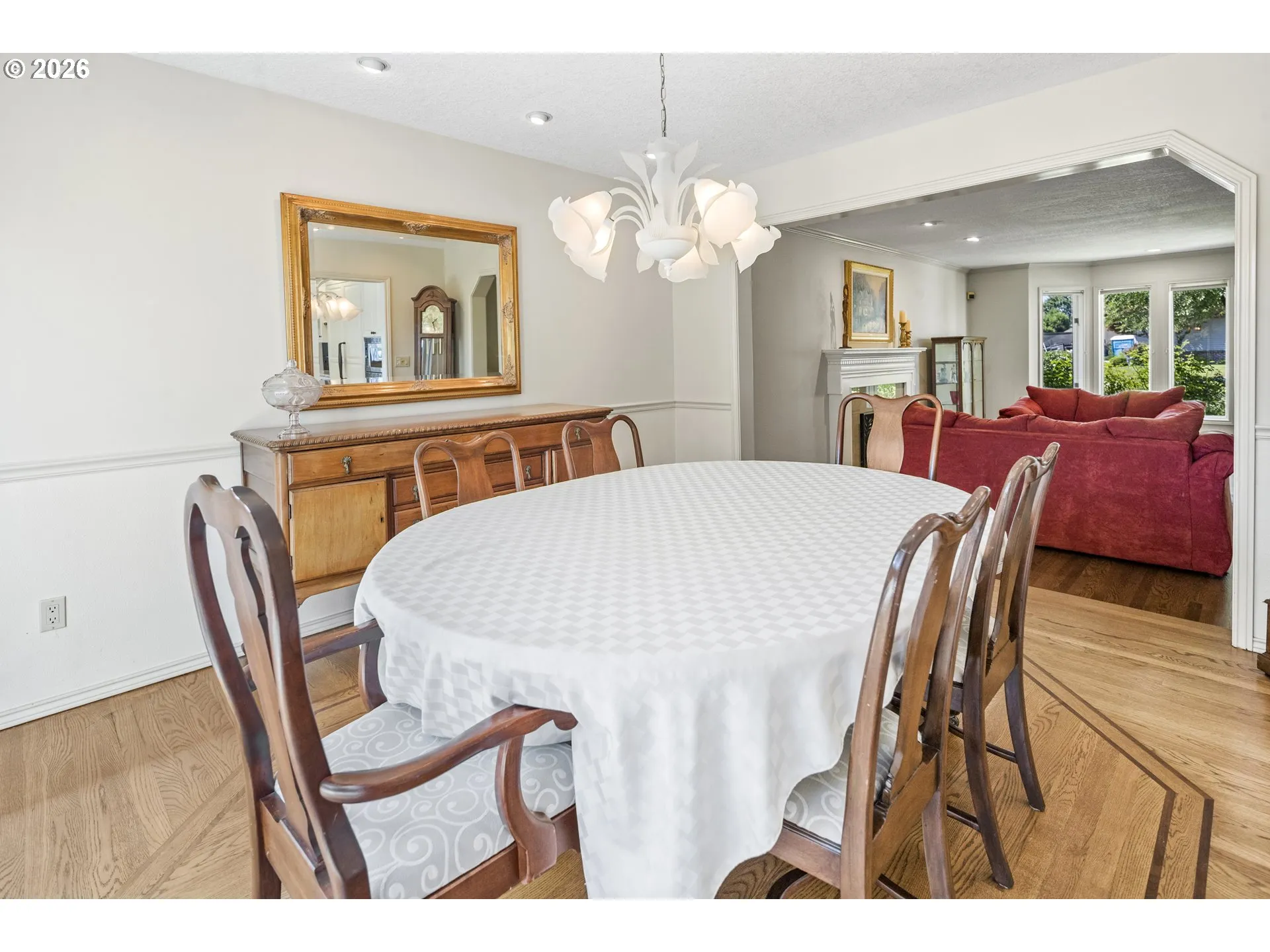 Living Room/Dining Room