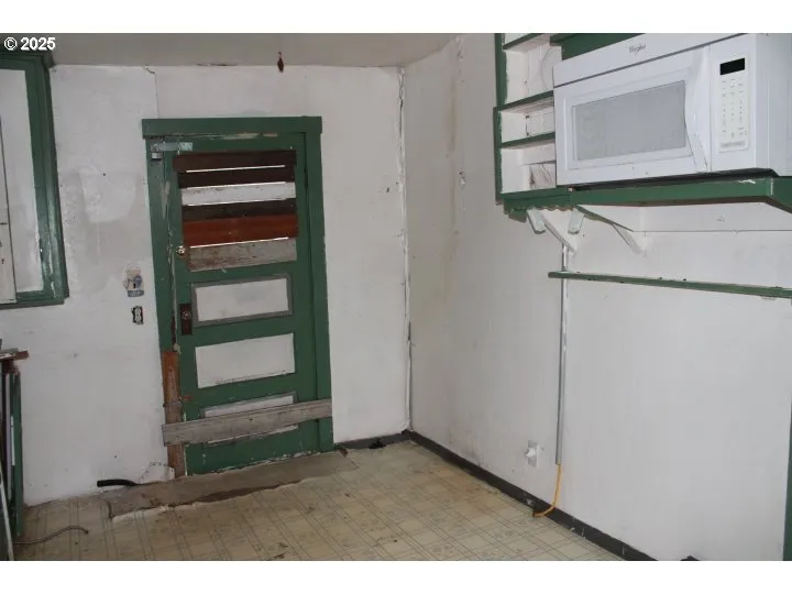 Kitchen-# 1