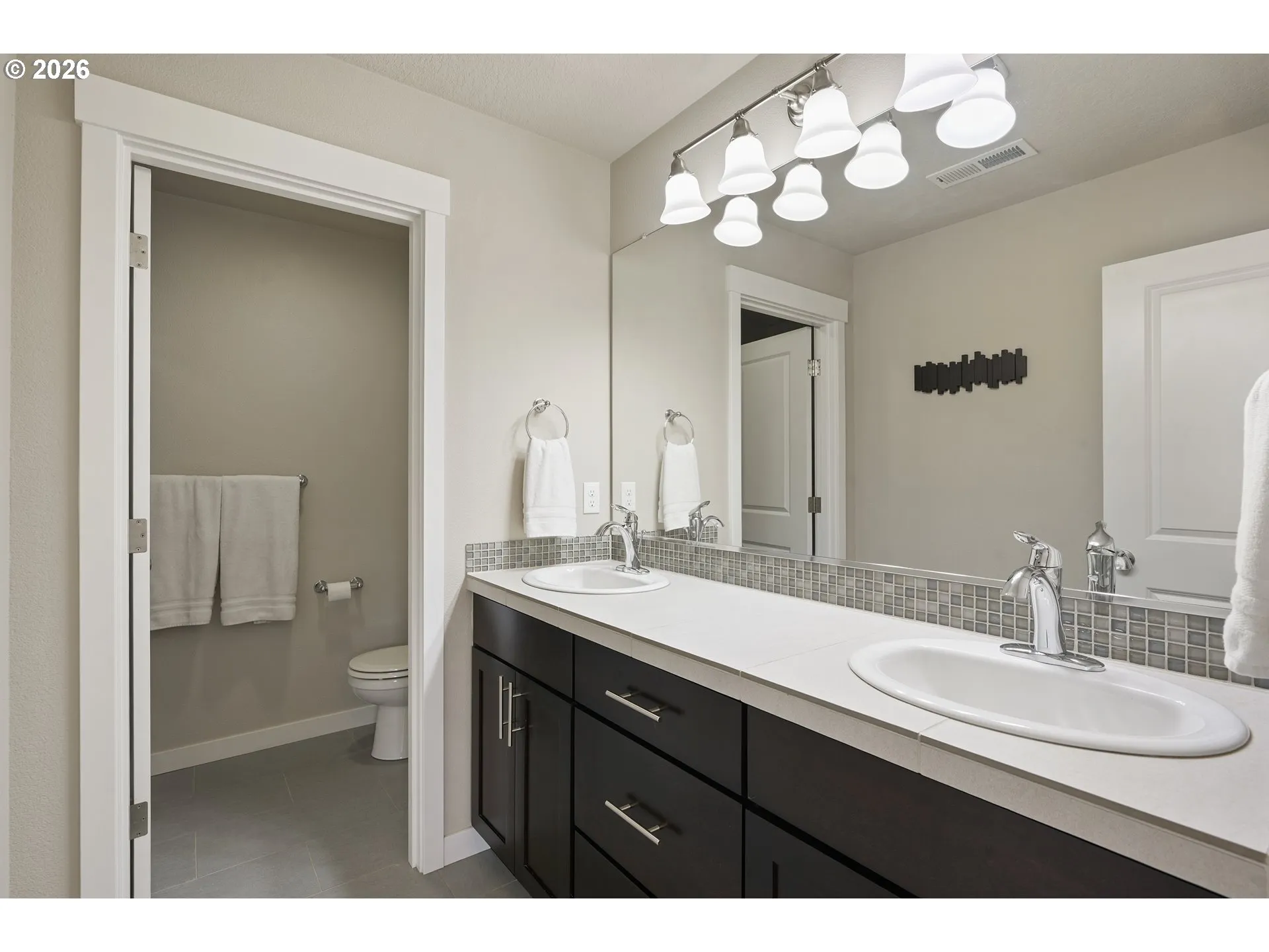 Bathroom, Attached-Double Sinks