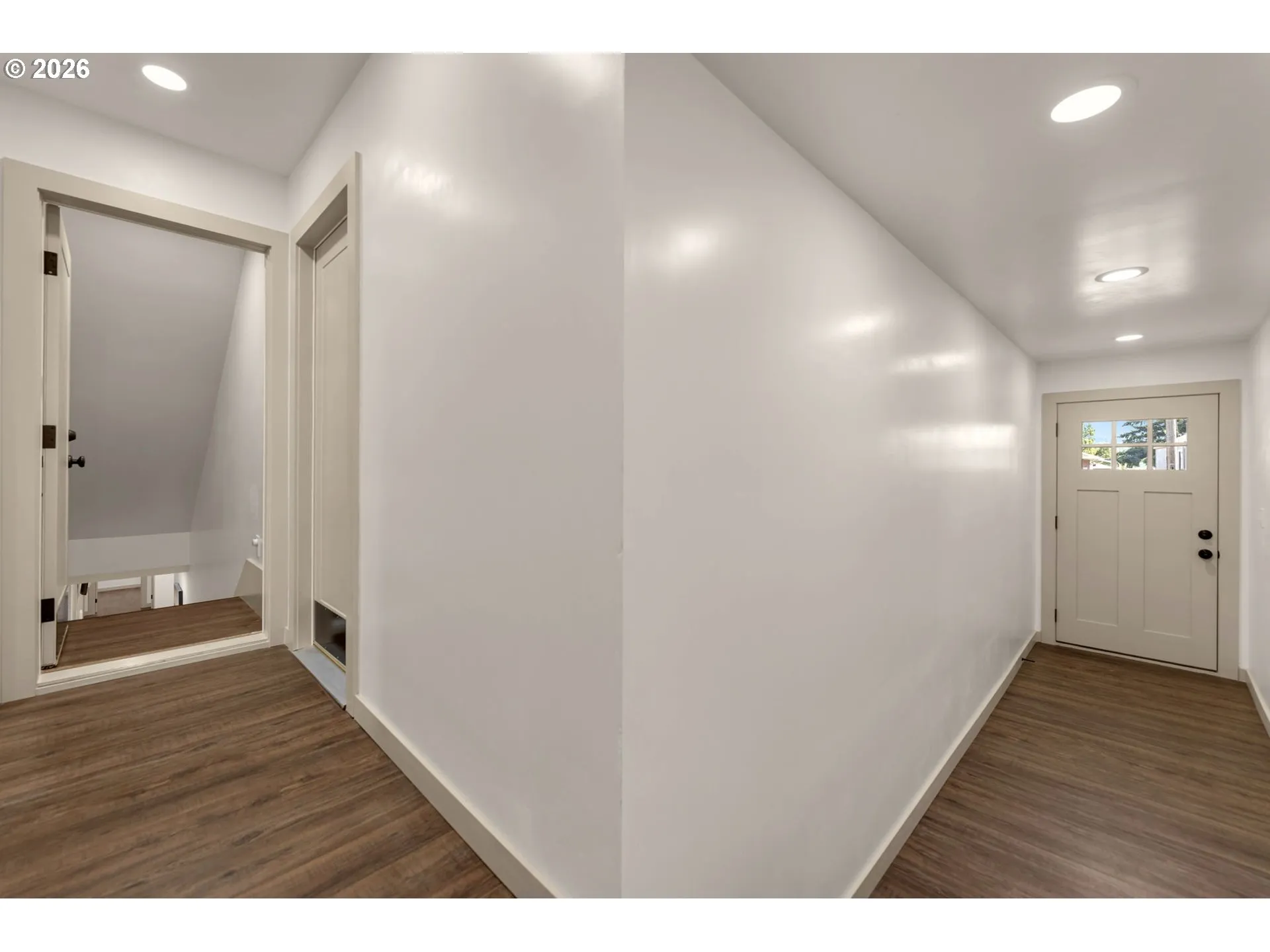 Entrance/Foyer