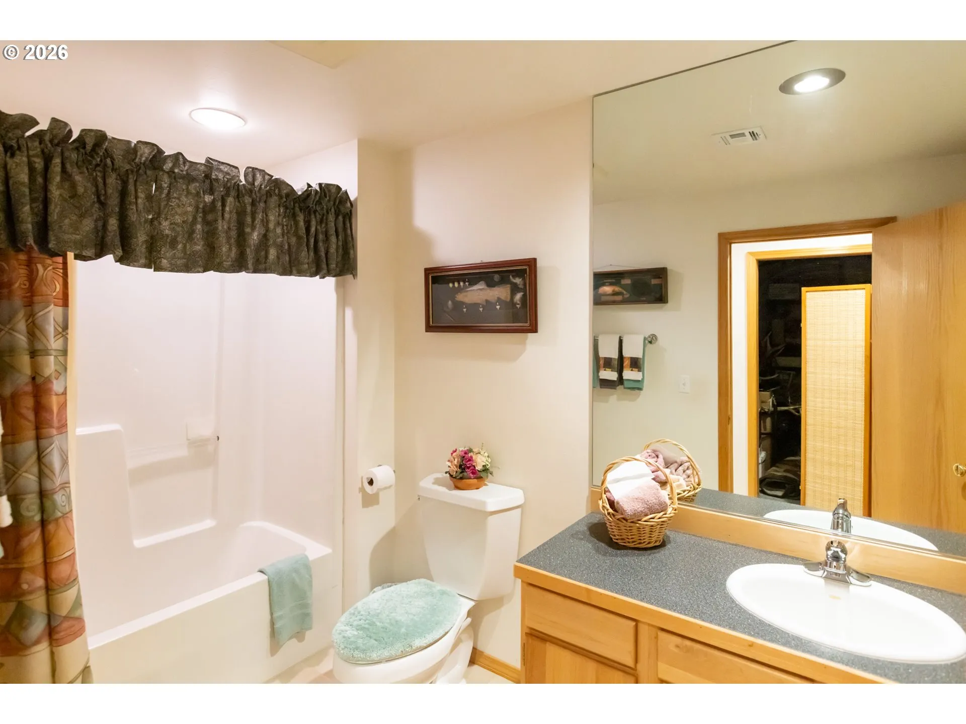 Bathroom-Lower