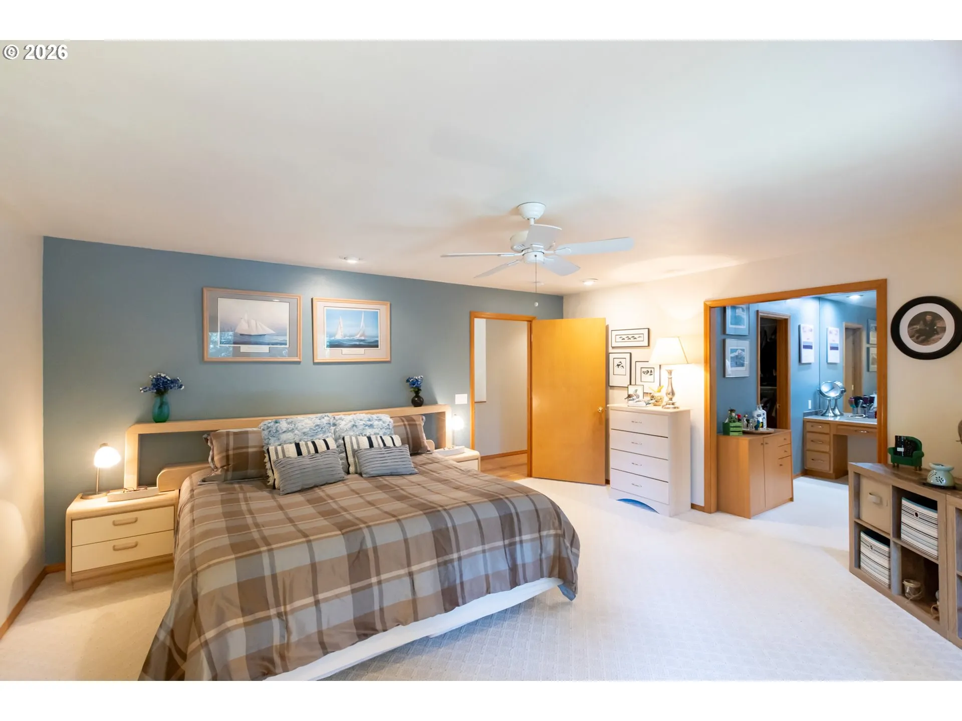 Primary Bedroom-Upper