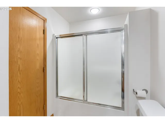 Bathroom-Hall