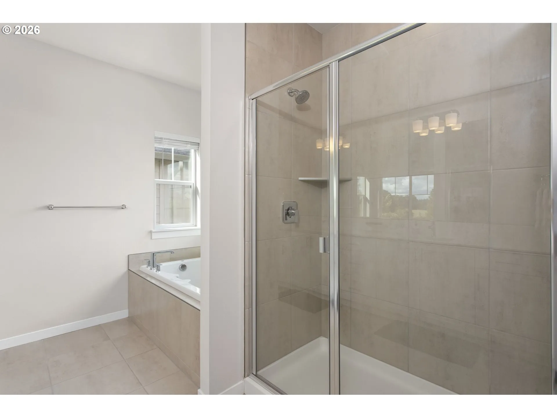 Bathroom-Walk in Shower