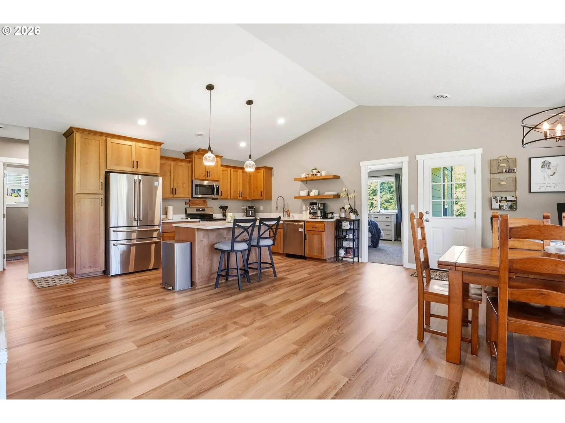 Kitchen-Eating Area