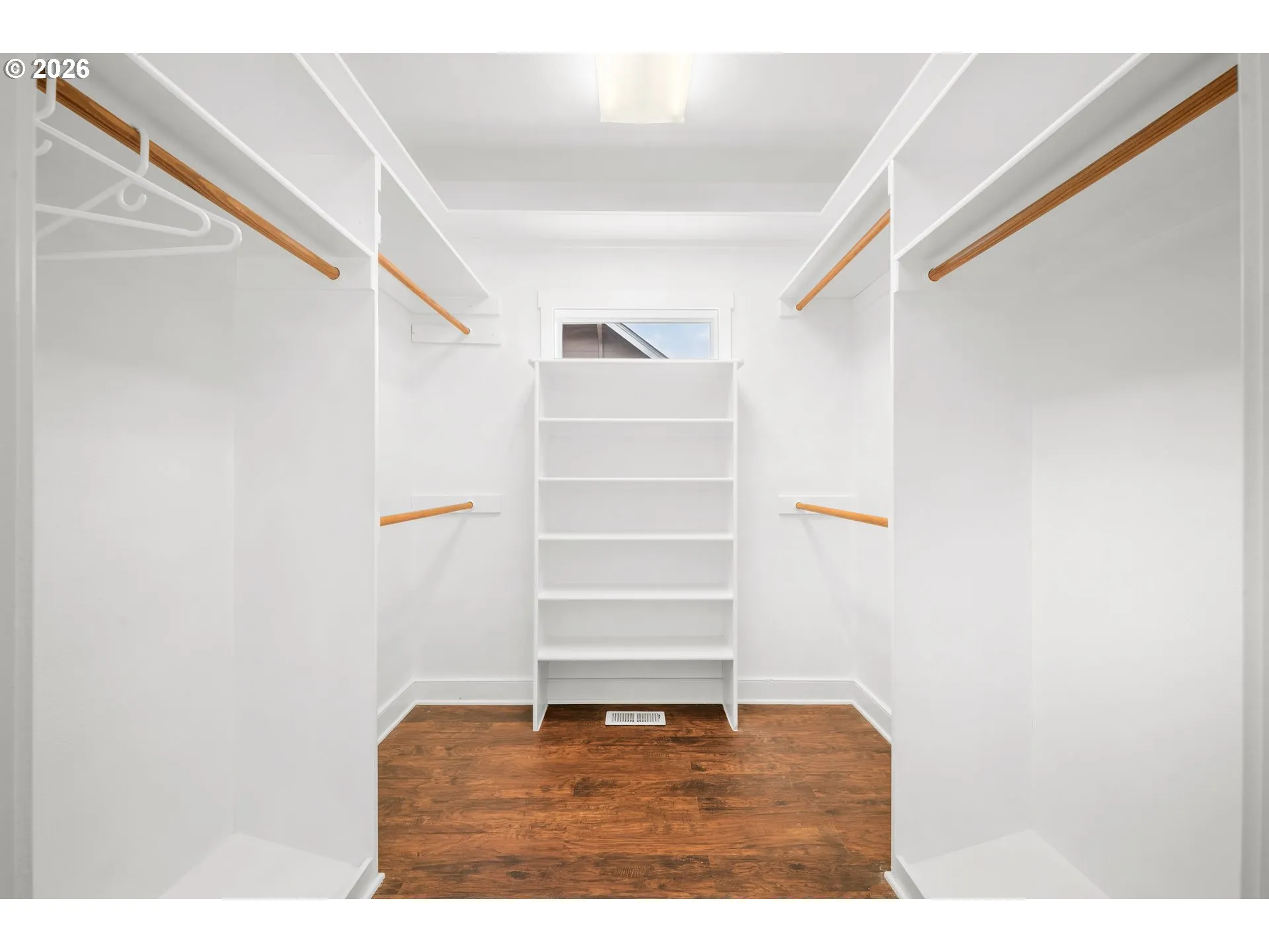 Bedroom, Primary-Walk-In Closet