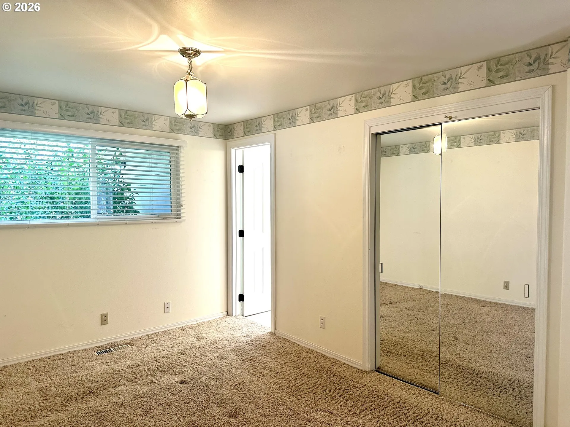 Primary Bedroom-Main