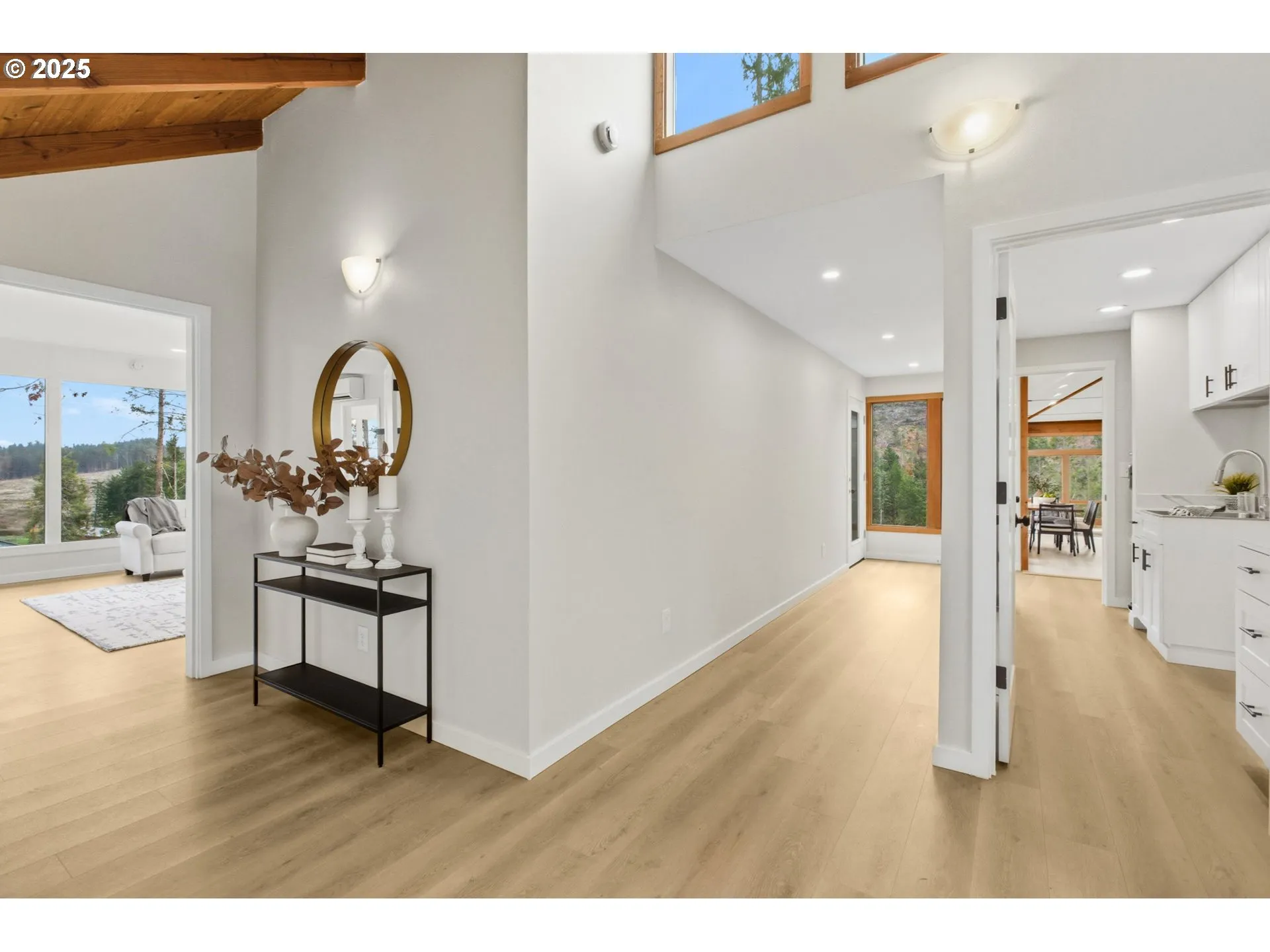 Entrance/Foyer