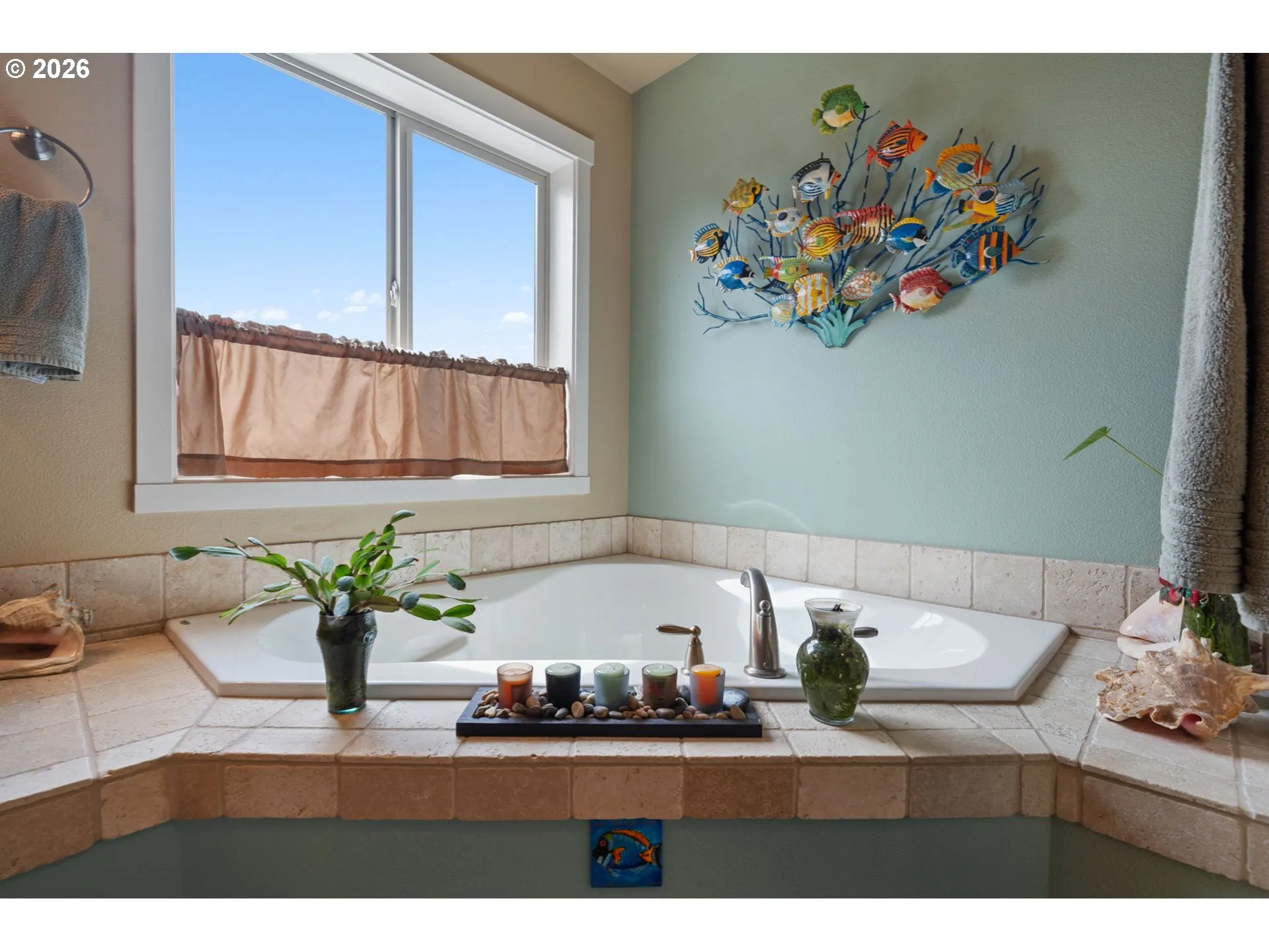 Owner's Suite Bathroom-Garden Tub