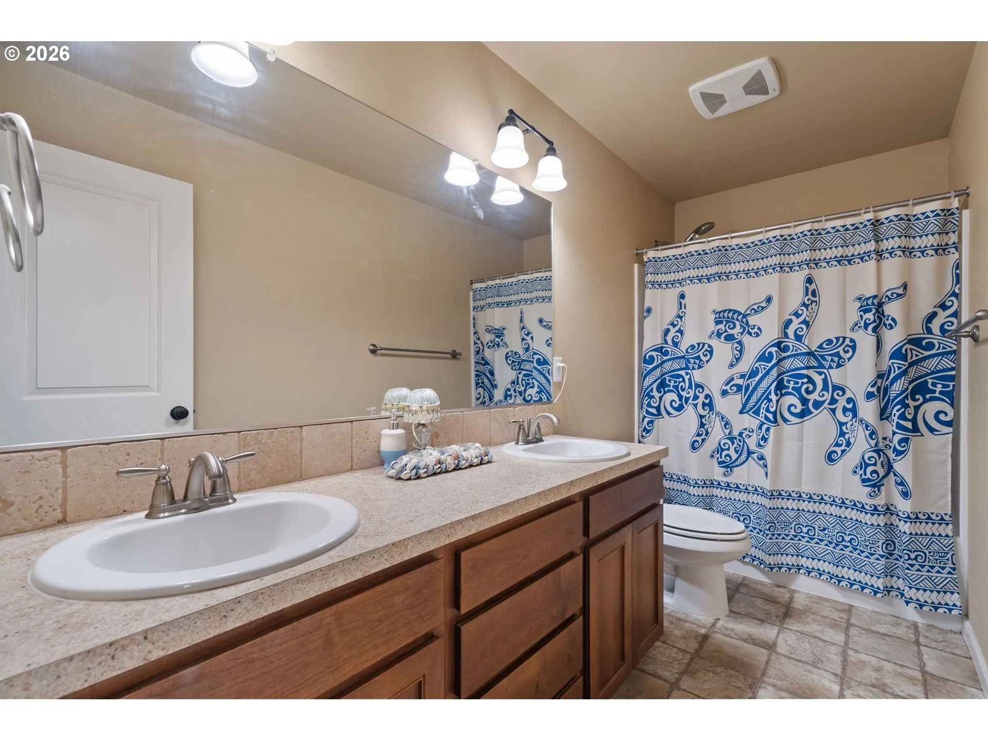 Bathroom-Double Sinks
