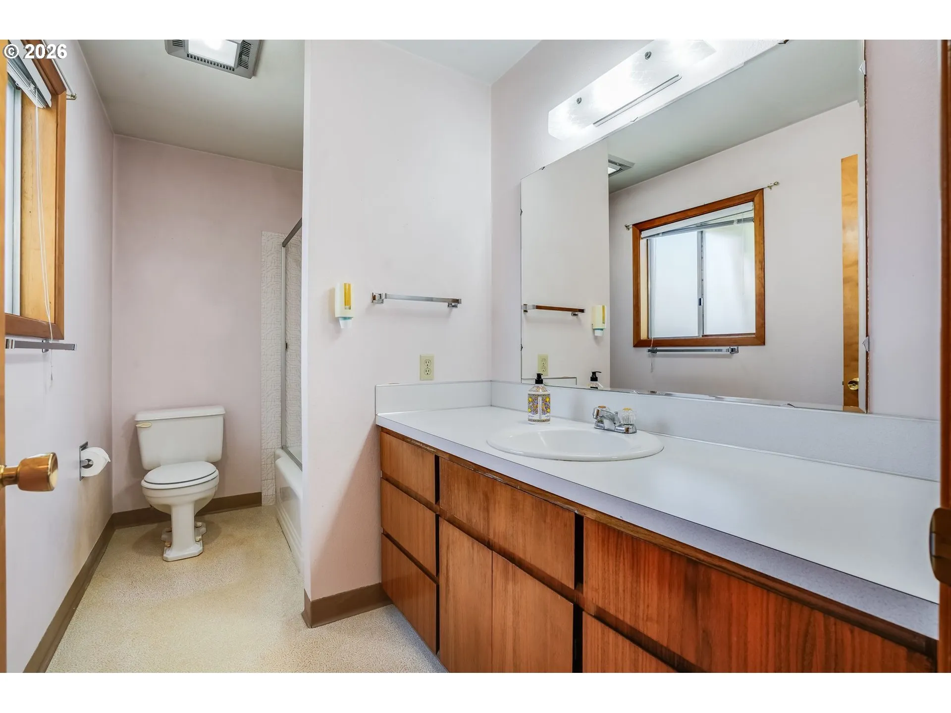 Bathroom-Hall