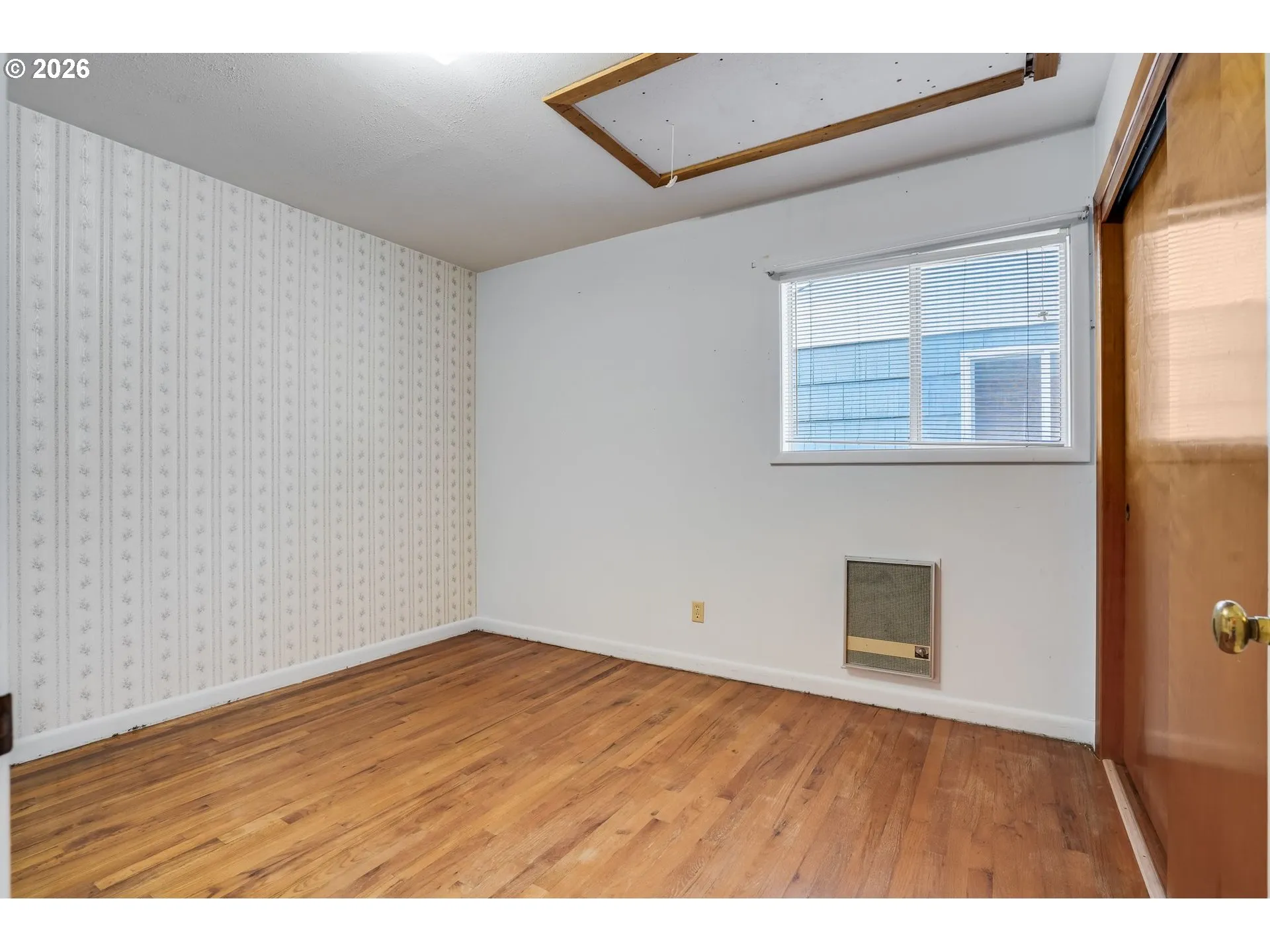 Bedroom-# 1