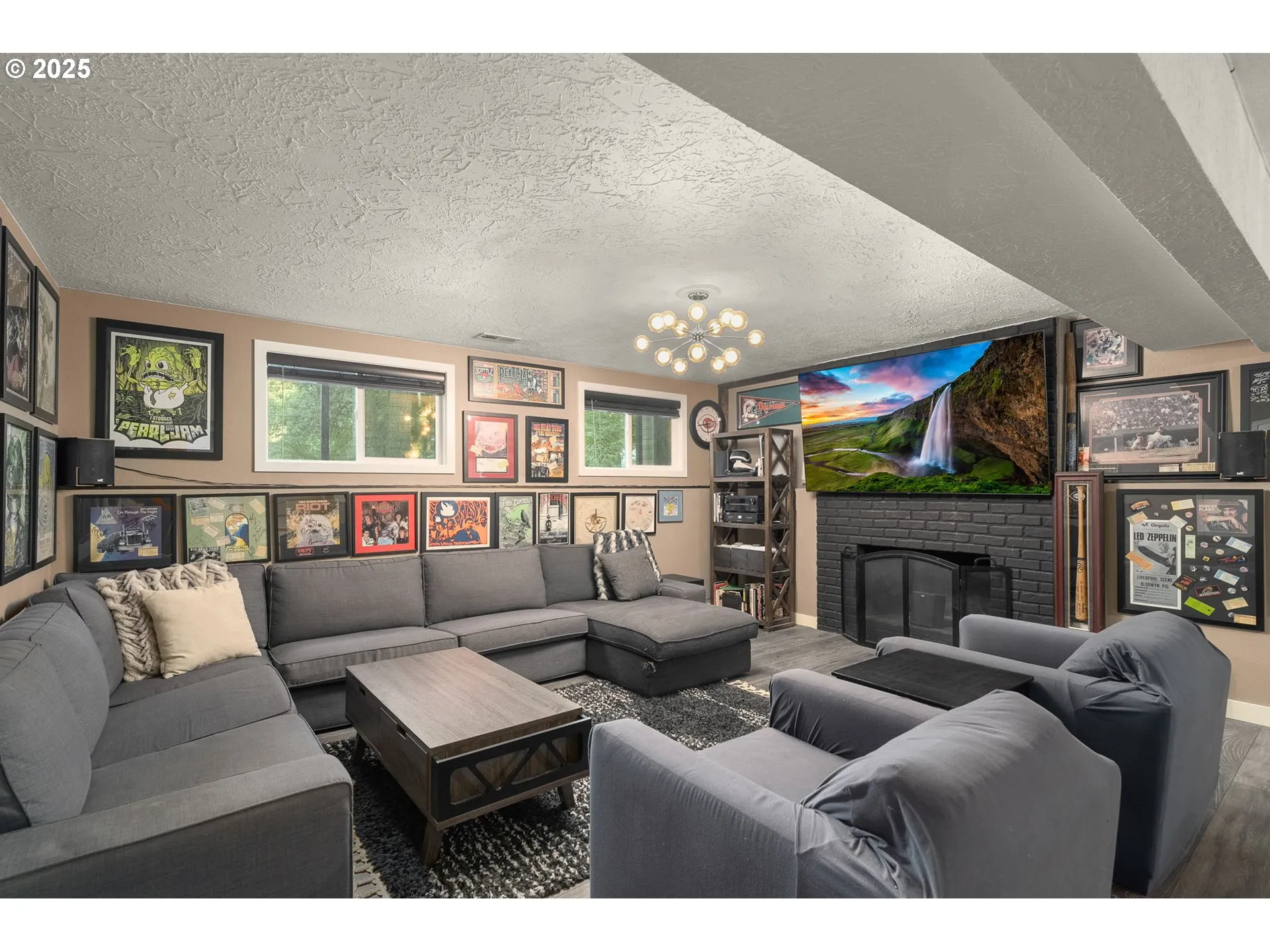 Family Room-Lower