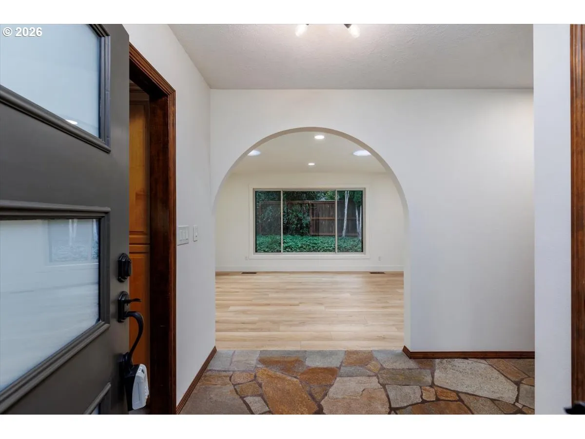 Entrance/Foyer