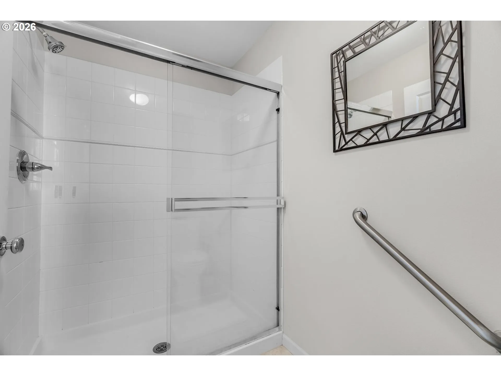 Bathroom-Walk in Shower