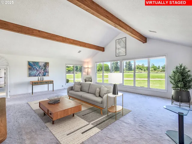 Living Room-Vaulted Ceilings