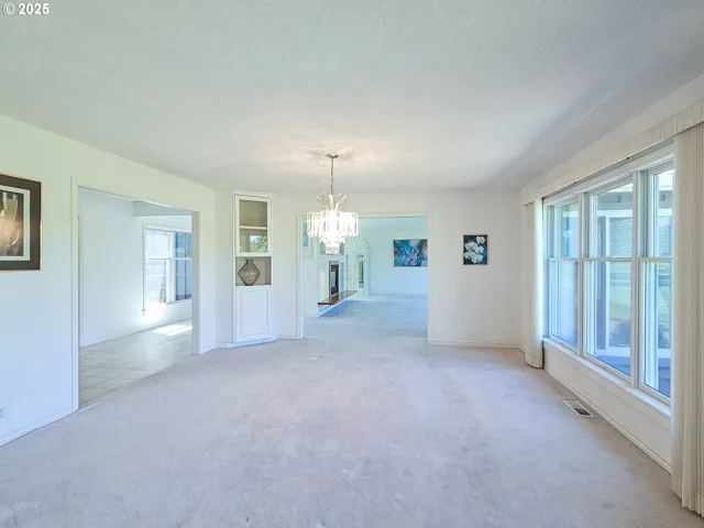 Dining Room-Formal