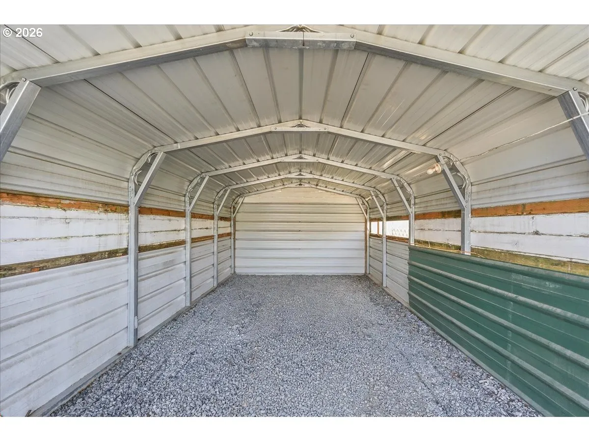 Carport