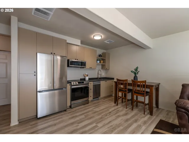 Guest Quarters