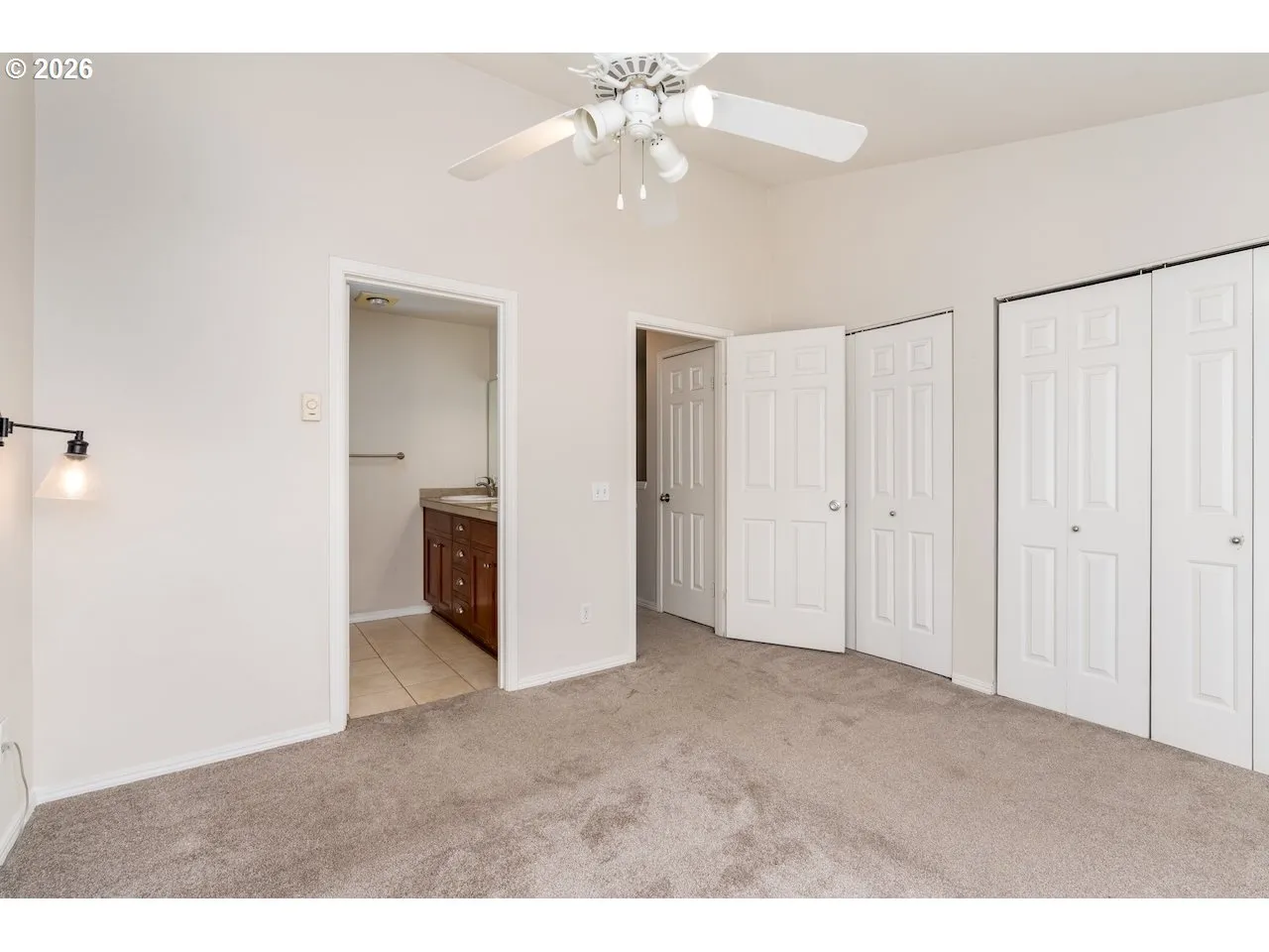 Bedroom, Primary-Ceiling Fan
