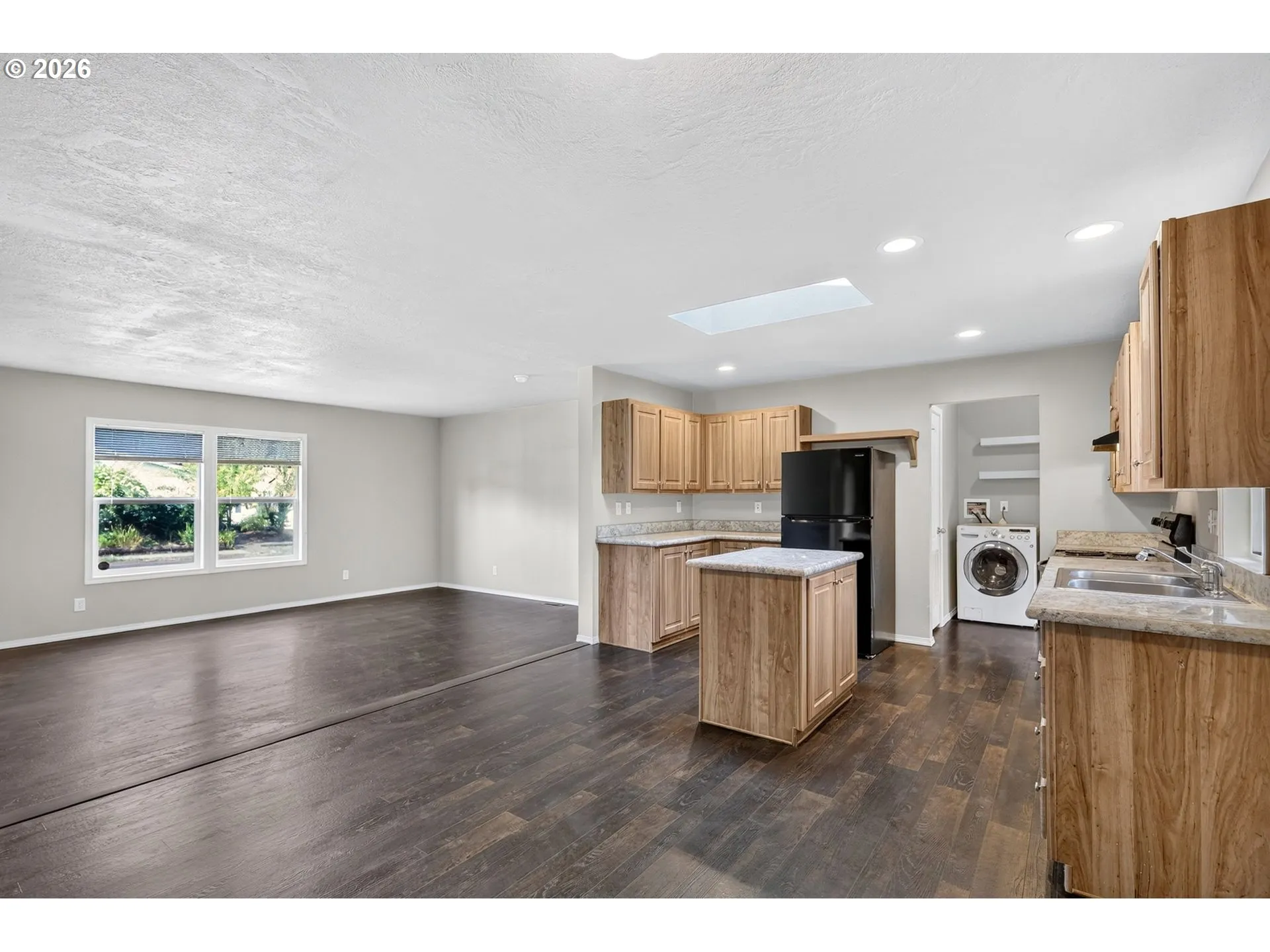 Living Room/Dining Room