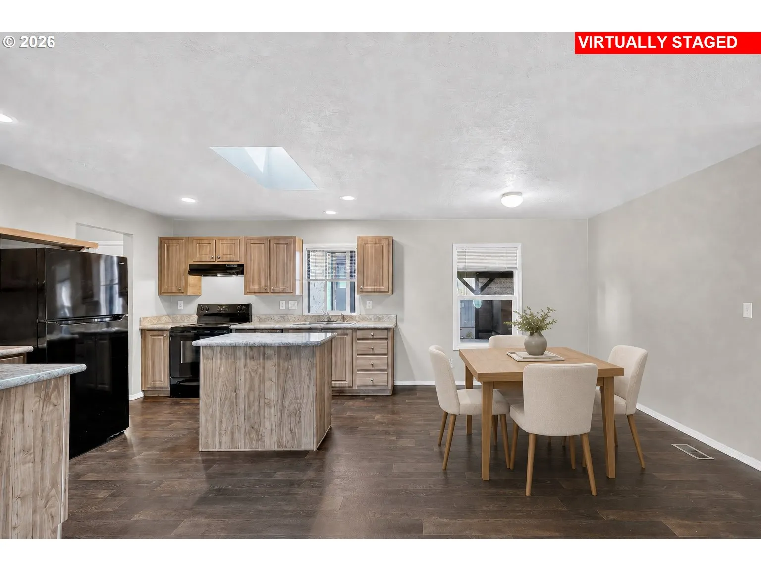 Kitchen/Dining Room