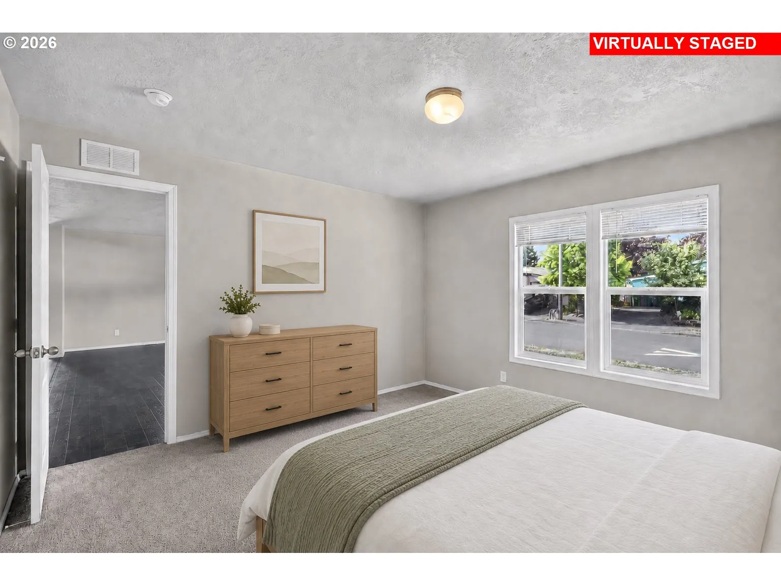Bedroom, Primary