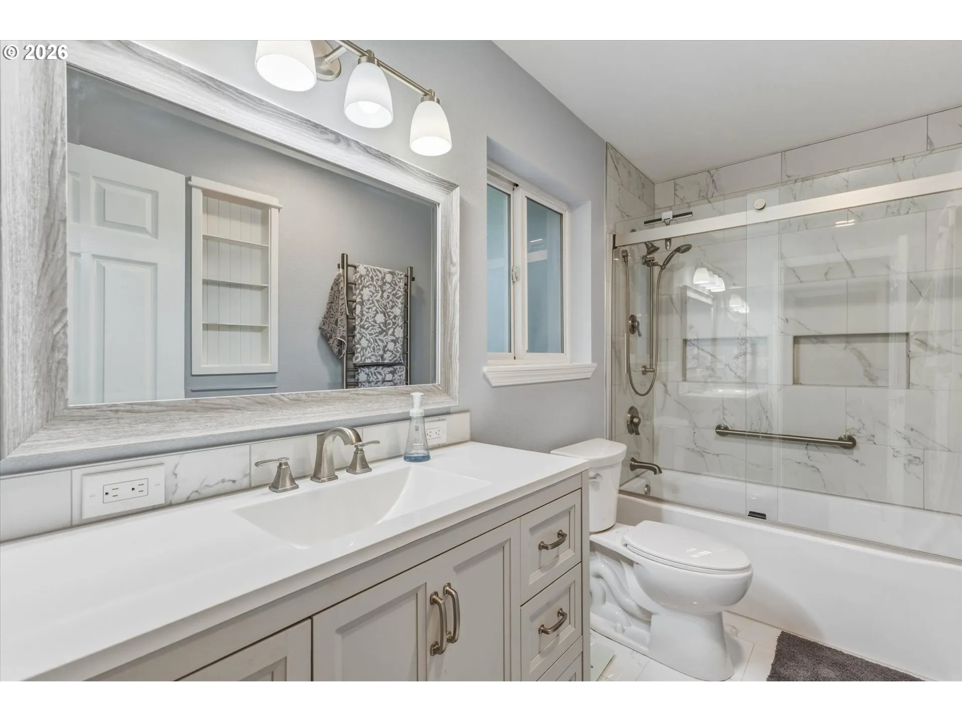 Owner's Suite Bathroom-Full Bathroom