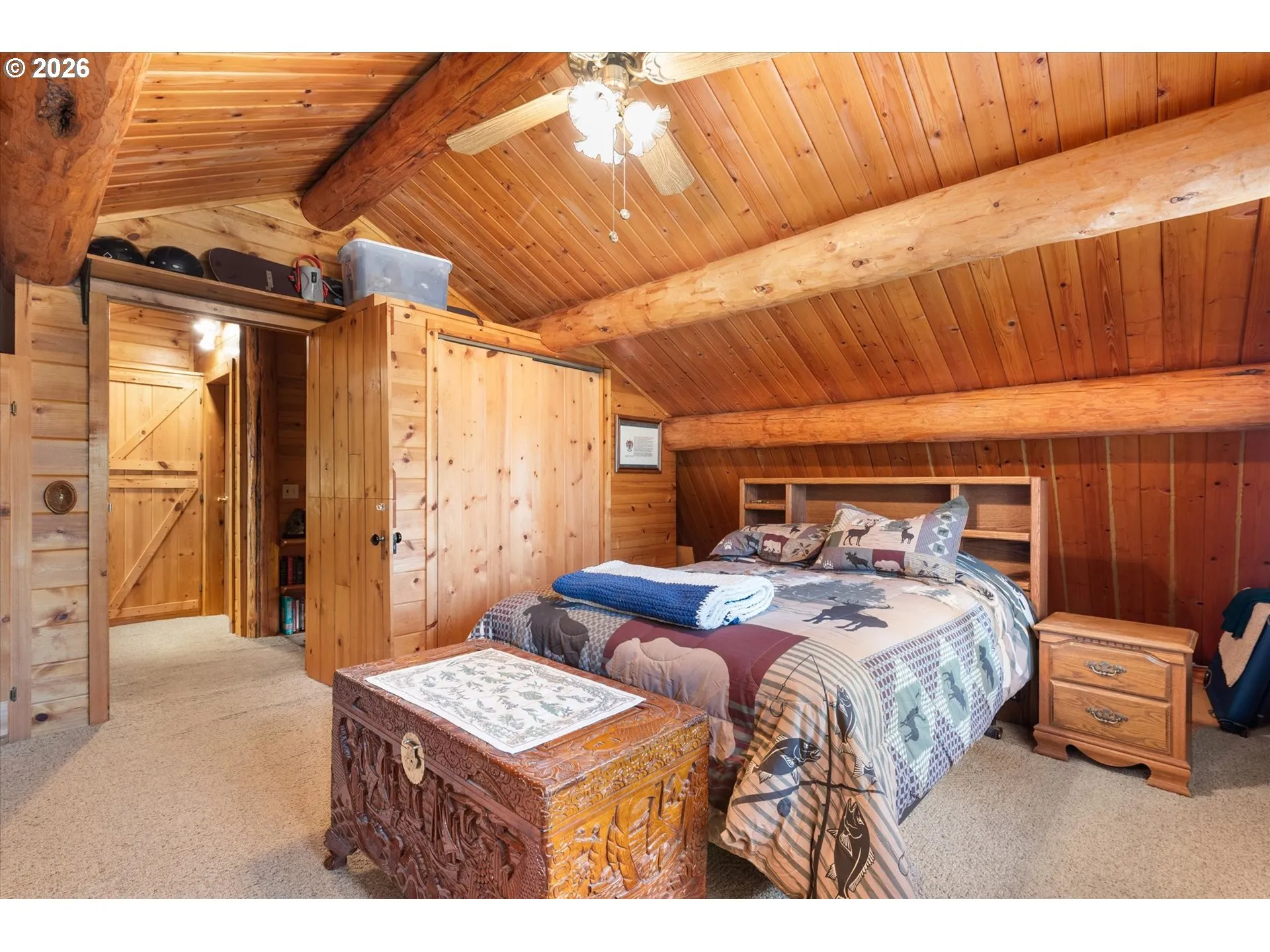 Bedroom, Primary-Upper