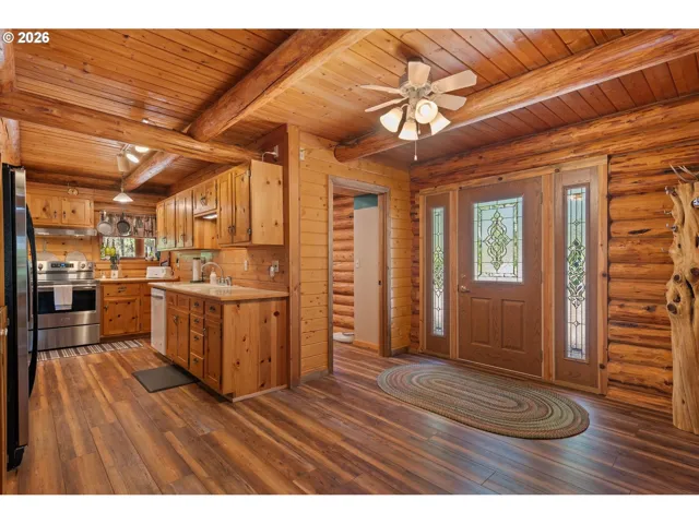 Entrance/Foyer