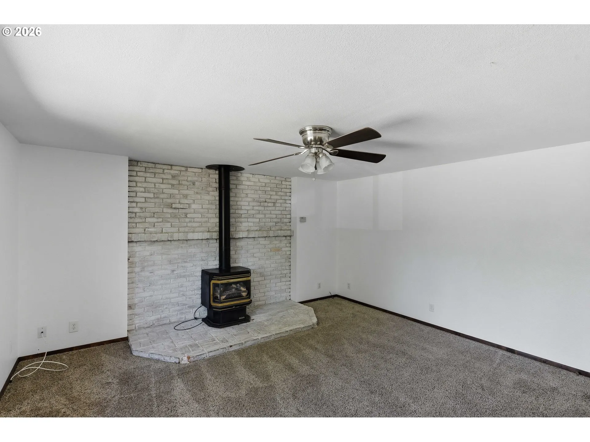 Family Room-Ceiling Fan