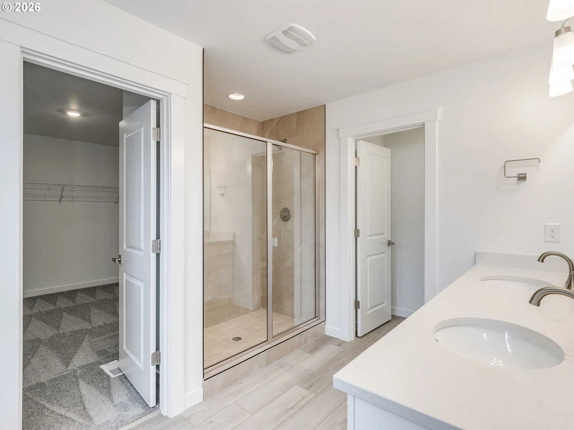 Primary Bedroom-Attached Bathroom
