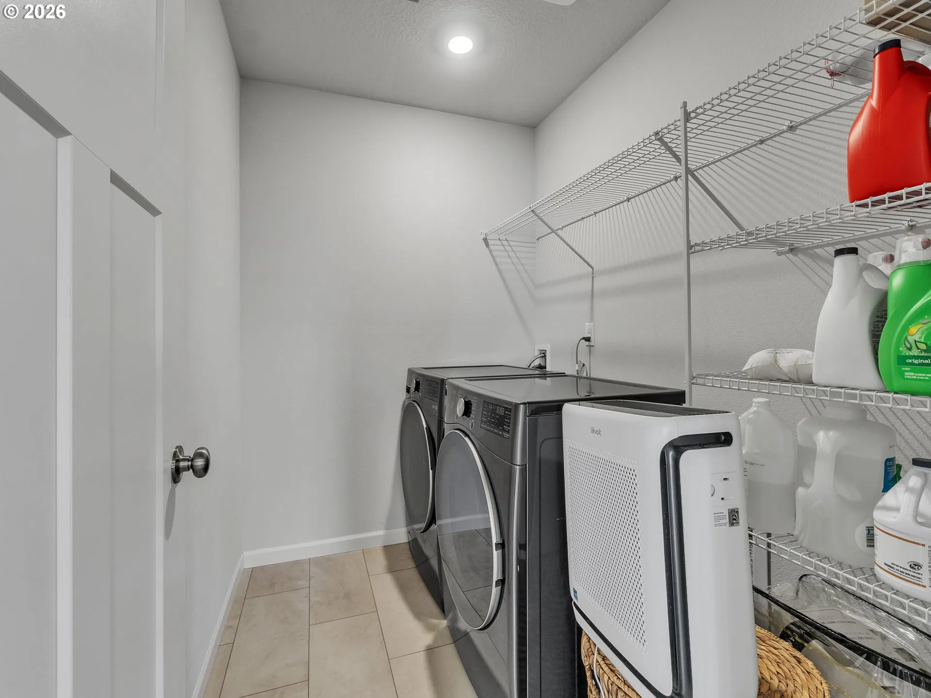 Laundry-Upper