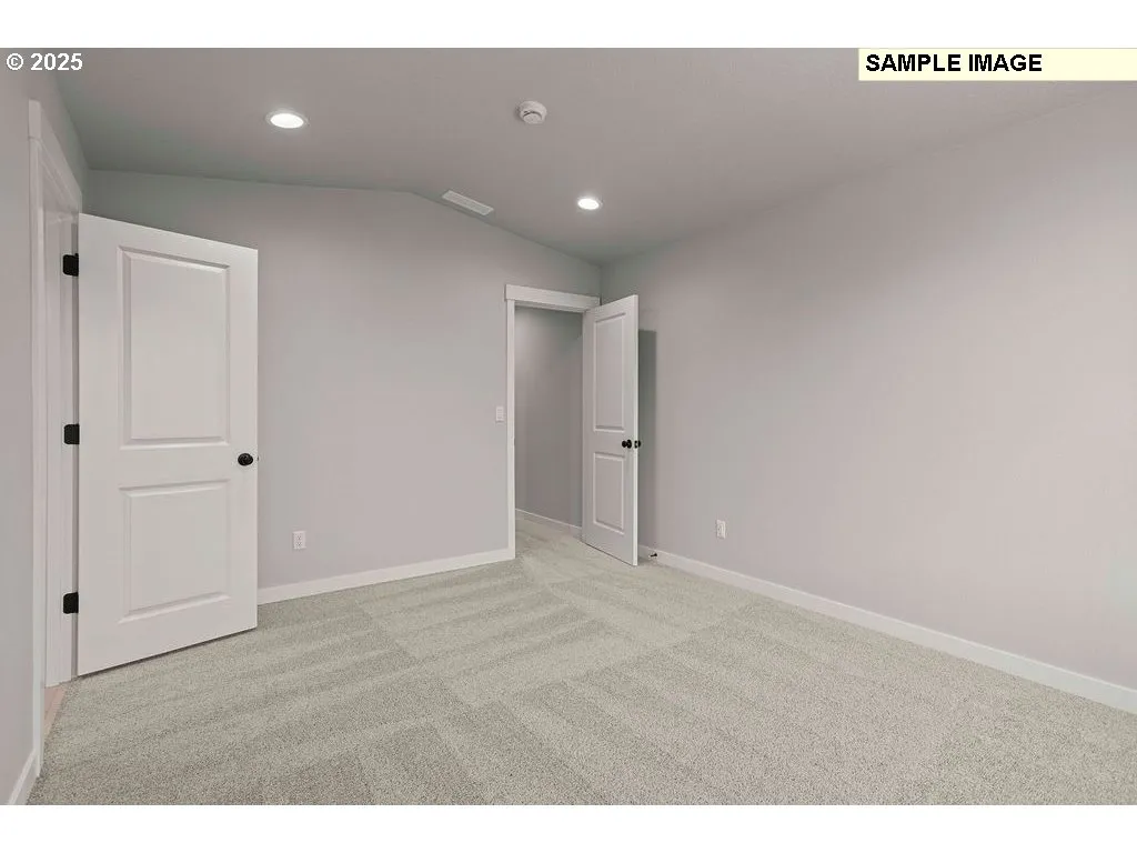 Bedroom, Primary-Walk-In Closet