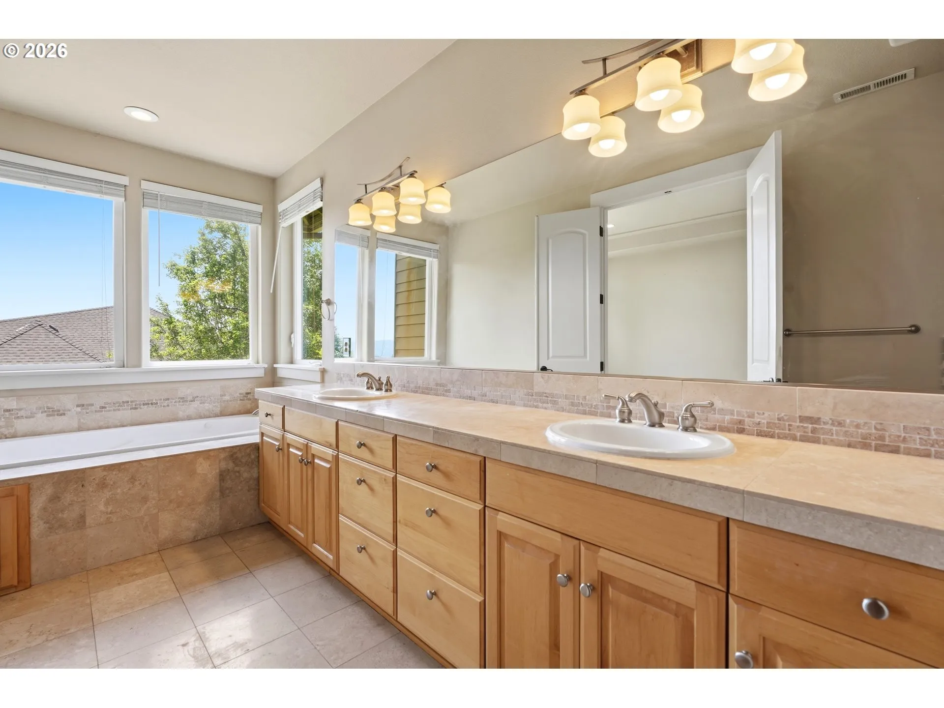Bathroom, Attached