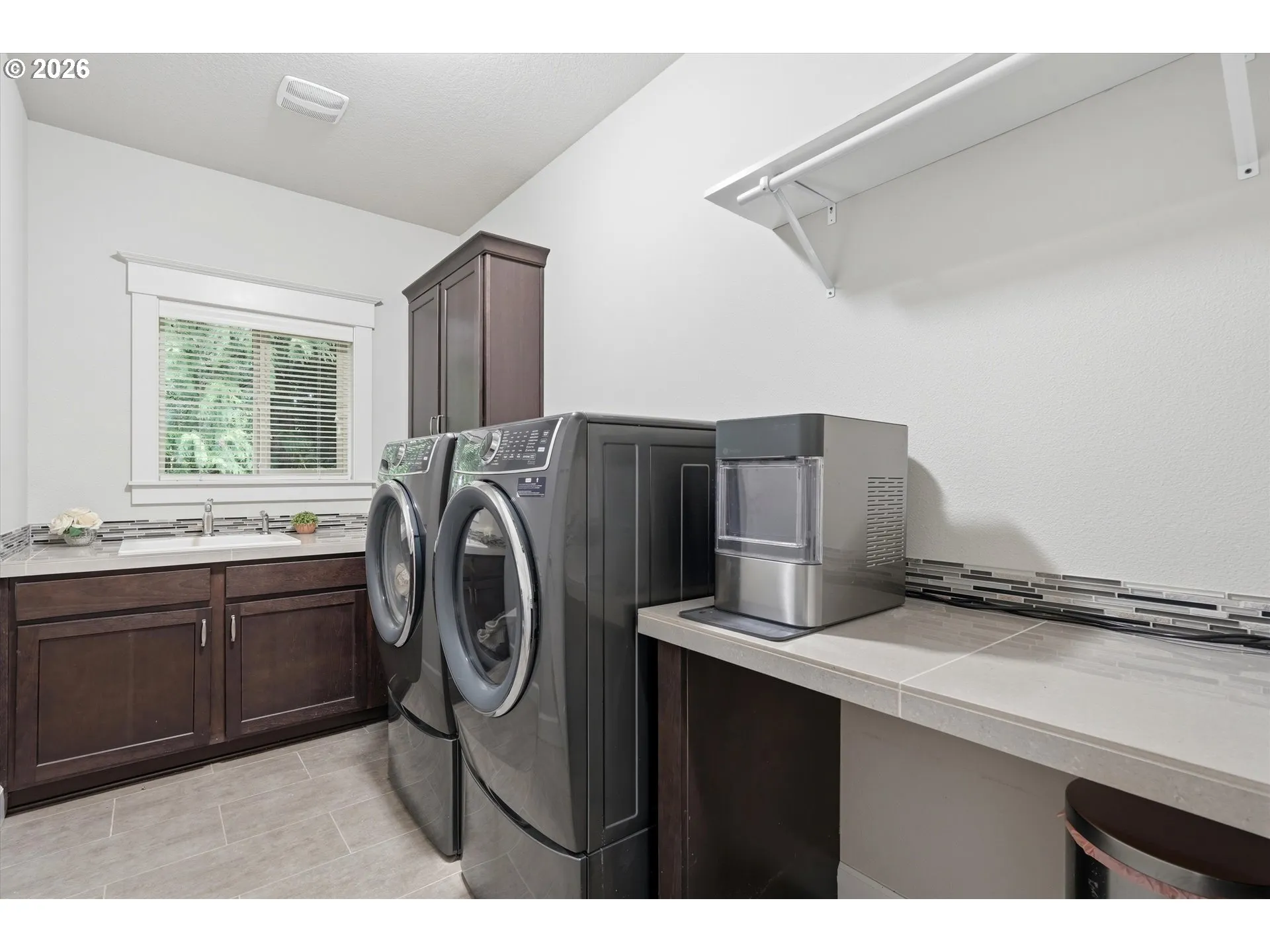 Laundry-Main
