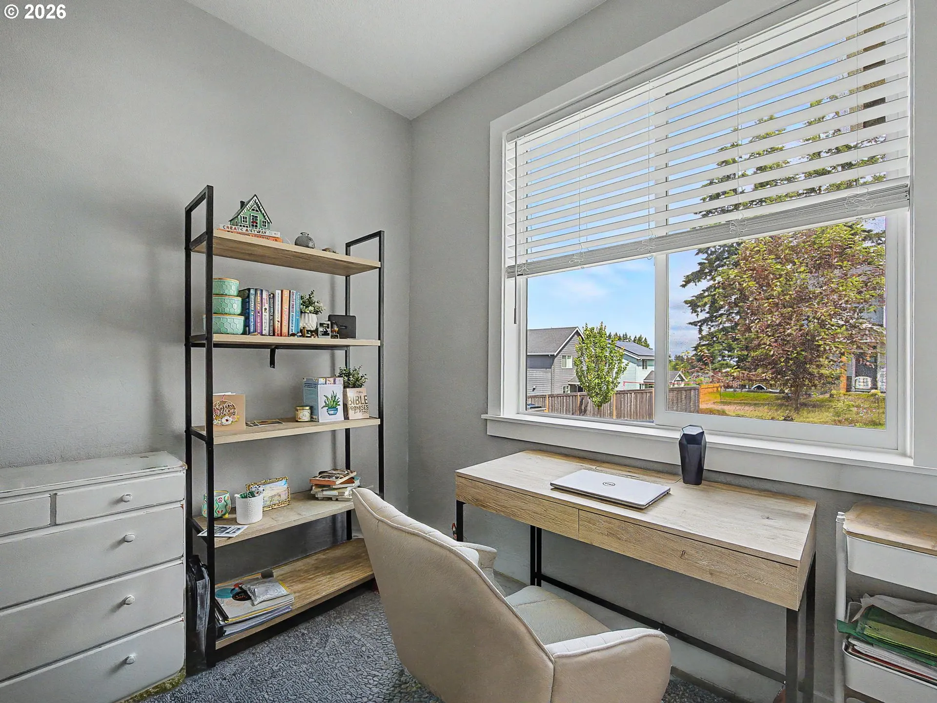 Den/Office-Main
