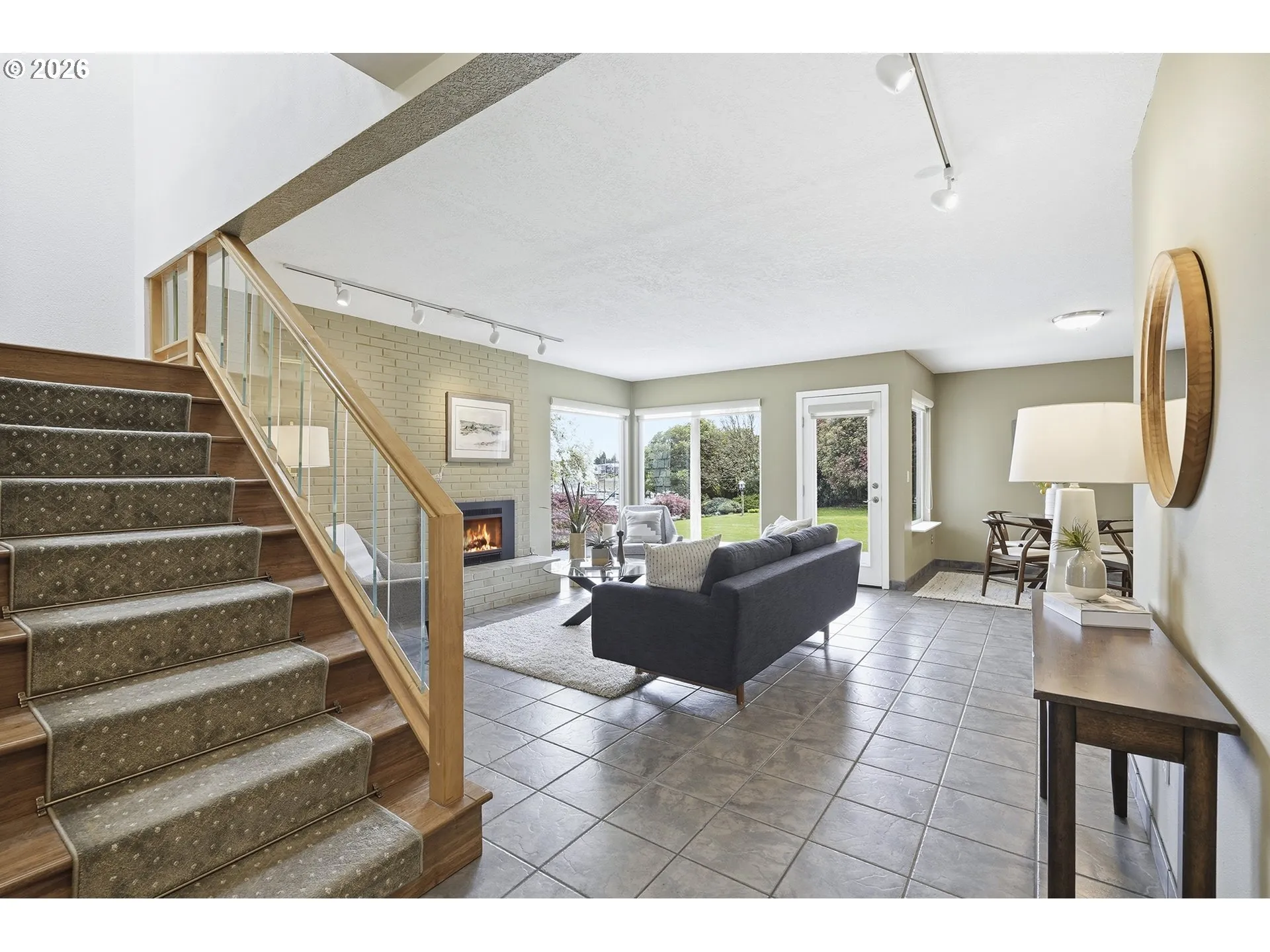 Entrance/Foyer