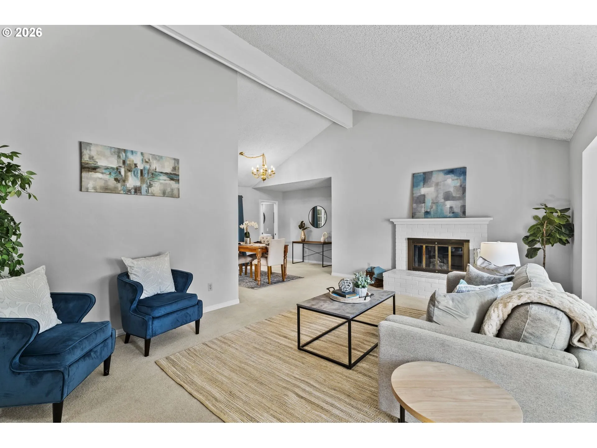 Living Room/Dining Room