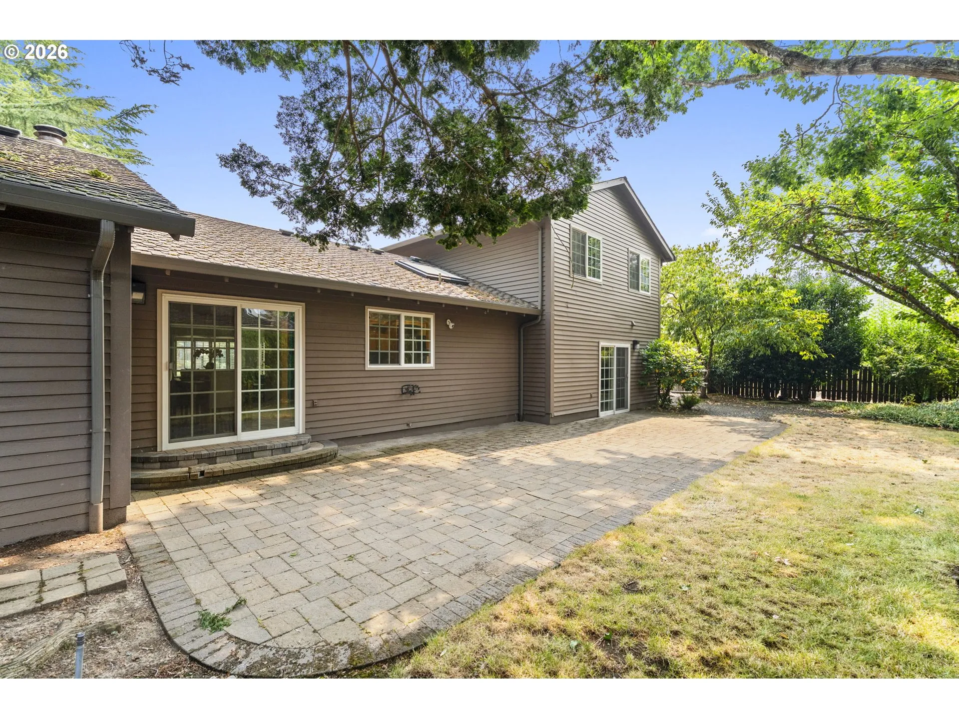 Yard-Back