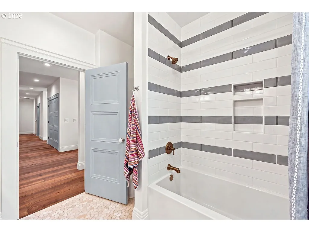 Bathroom-Hall