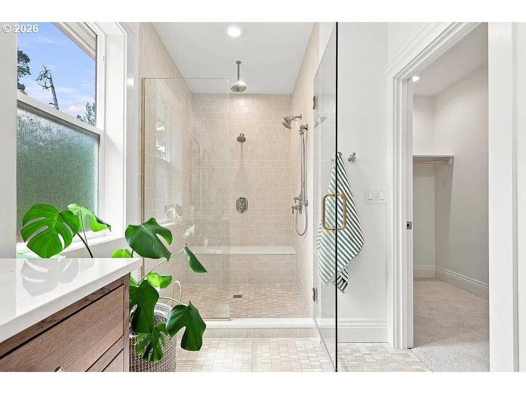 Bathroom, Attached-Walk in Shower